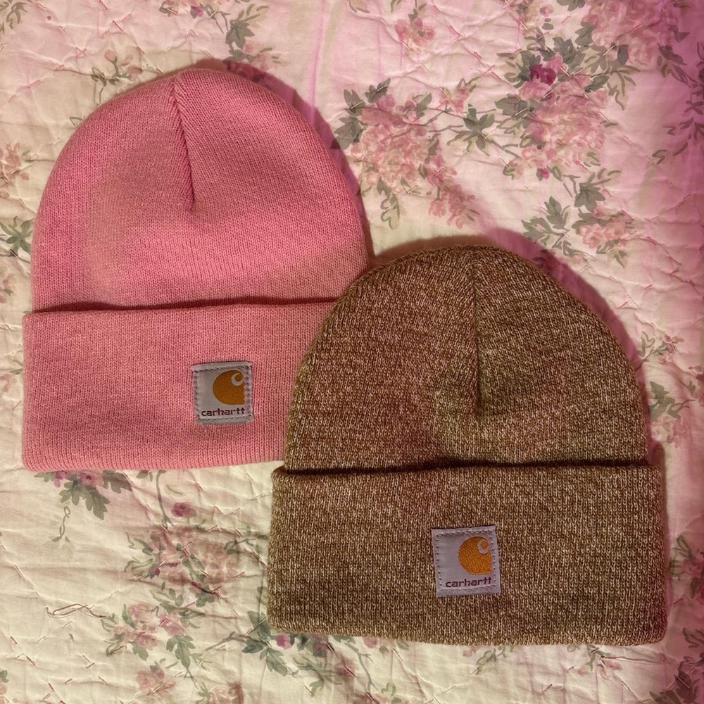 2 carhartt beanies